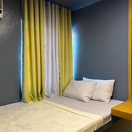 Mar Azul Travellers Inn And Spa San Remigio  Екстер'єр фото